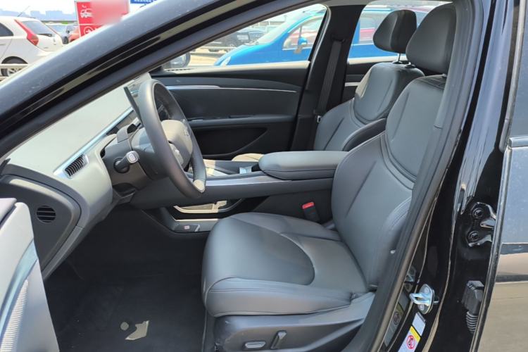 Used XPeng MONA M03 2024 620 with Ultra-Long Range Left Front Seat