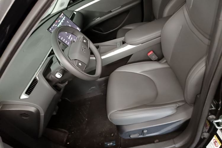 Used XPeng MONA M03 2024 620 with Ultra-Long Range Left Front Seat