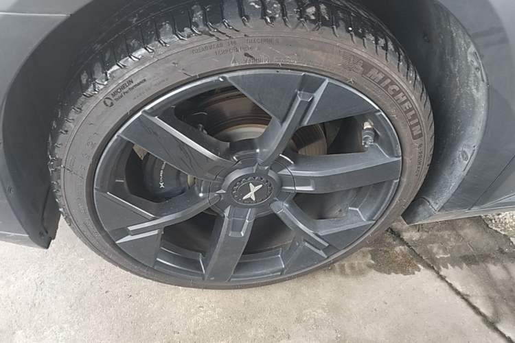 Used XPeng MONA M03 2024 620 with Ultra-Long Range Left Front Wheel Hub