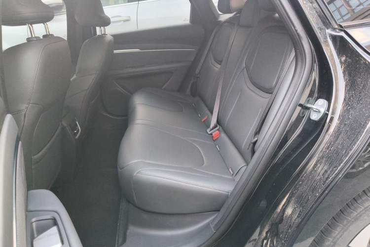 Used XPeng MONA M03 2024 620 with Ultra-Long Range Left Rear Seat