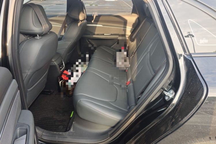 Used XPeng MONA M03 2024 620 with Ultra-Long Range Left Rear Seat