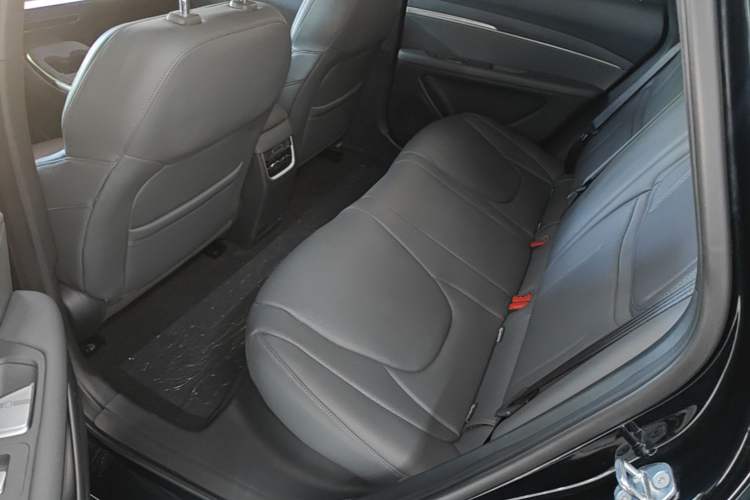 Used XPeng MONA M03 2024 620 with Ultra-Long Range Left Rear Seat