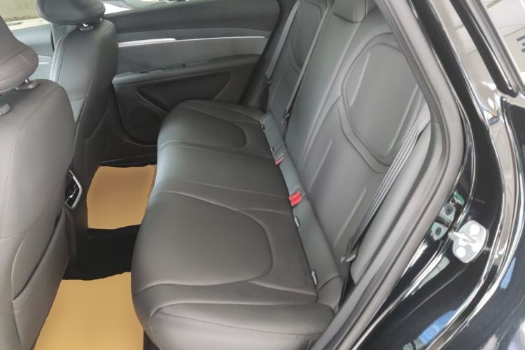 Used XPeng MONA M03 2024 620 with Ultra-Long Range Left Rear Seat