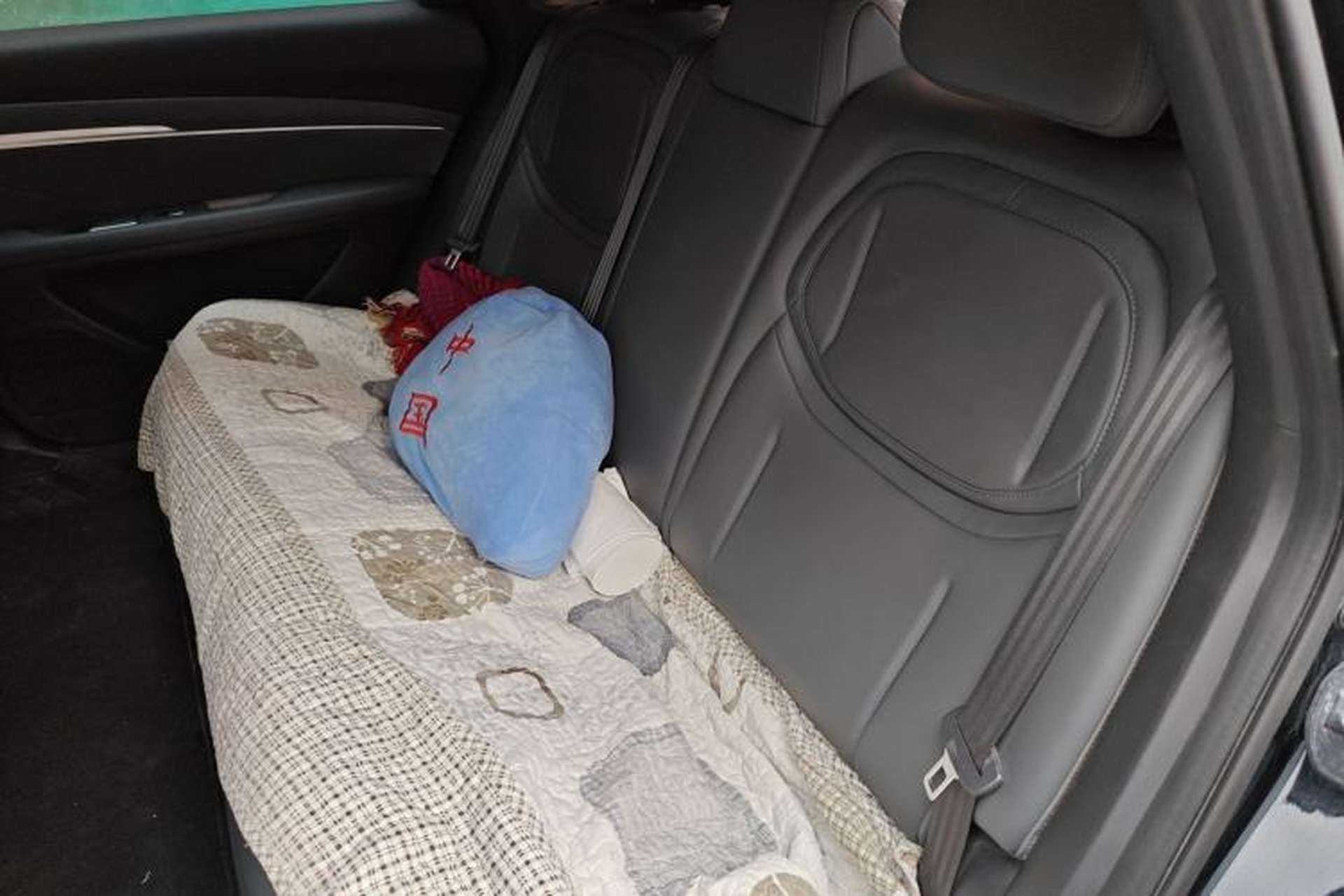Used XPeng MONA M03 2024 515 Long-Range Left Rear Seat