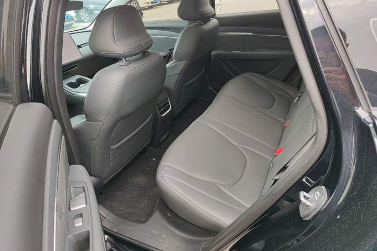 Used XPeng MONA M03 2024 620 with Ultra-Long Range Left Rear Seat