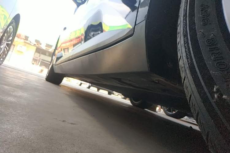 Used XPeng MONA M03 2024 620 with Ultra-Long Range Left Side Sill