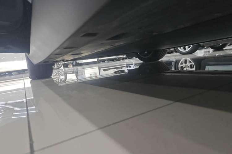 Used XPeng MONA M03 2024 515 Long-Range Left Side Sill