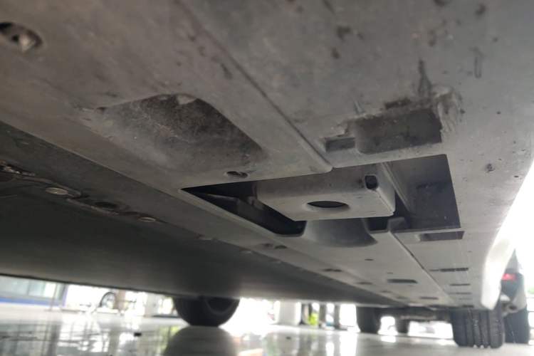 Used XPeng MONA M03 2024 620 with Ultra-Long Range Left Side Sill