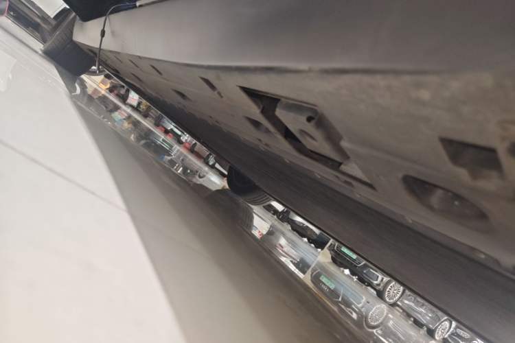 Used XPeng MONA M03 2024 620 with Ultra-Long Range Left Side Sill