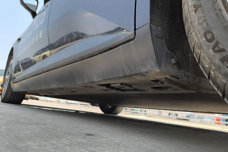 Used XPeng MONA M03 2024 620 with Ultra-Long Range Left Side Sill