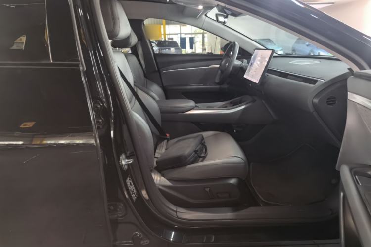 Used XPeng MONA M03 2024 515 Long-Range Right Front Seat