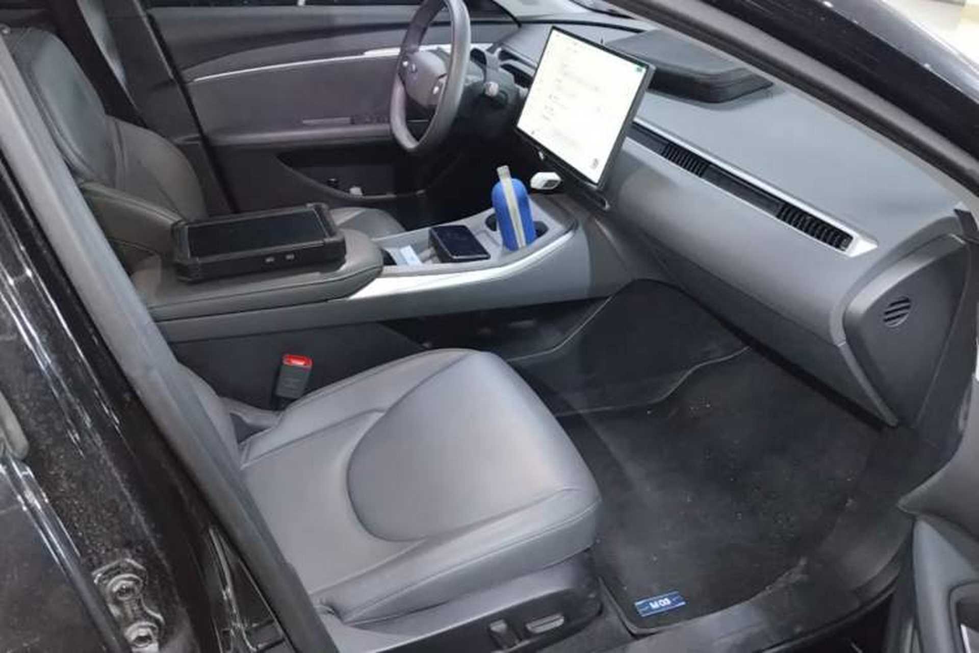 Used XPeng MONA M03 2024 620 with Ultra-Long Range Right Front Seat