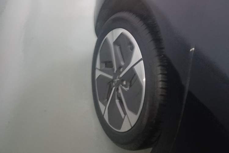 Used XPeng MONA M03 2024 515 Long-Range Right Rear Wheel Hub