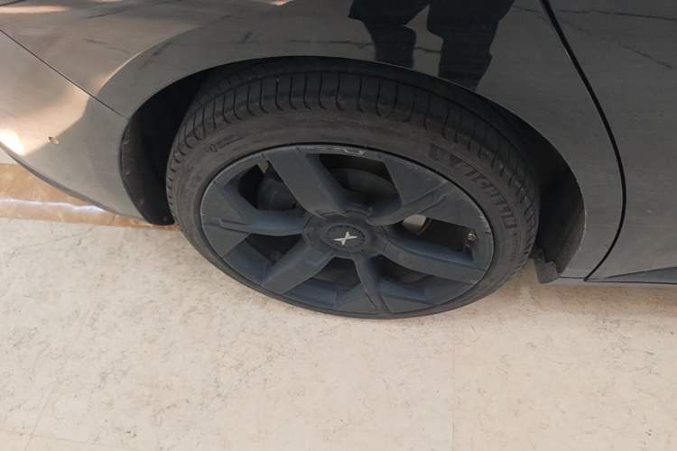 Used XPeng MONA M03 2024 620 with Ultra-Long Range Right Rear Wheel Hub