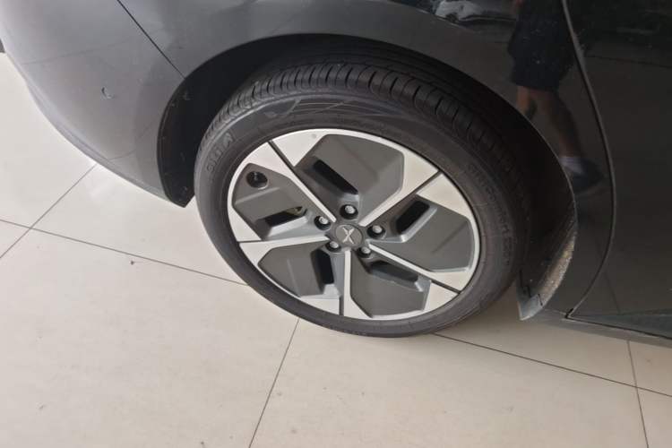 Used XPeng MONA M03 2024 515 Long-Range Right Rear Wheel Hub