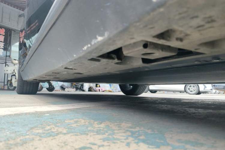 Used XPeng MONA M03 2024 620 with Ultra-Long Range Right Side Sill