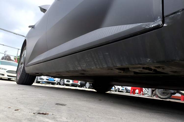Used XPeng MONA M03 2024 620 with Ultra-Long Range Right Side Sill