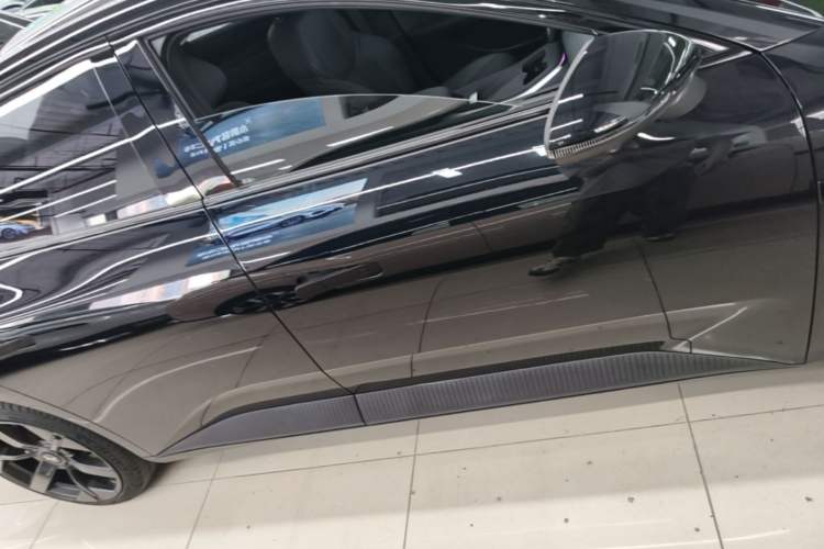 Used XPeng MONA M03 2024 620 with Ultra-Long Range Right Side Sill