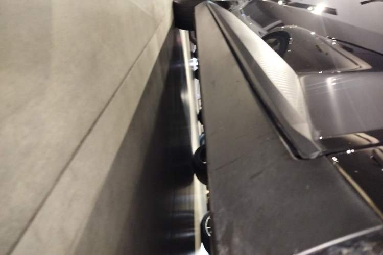 Used XPeng MONA M03 2024 620 with Ultra-Long Range Right Side Sill