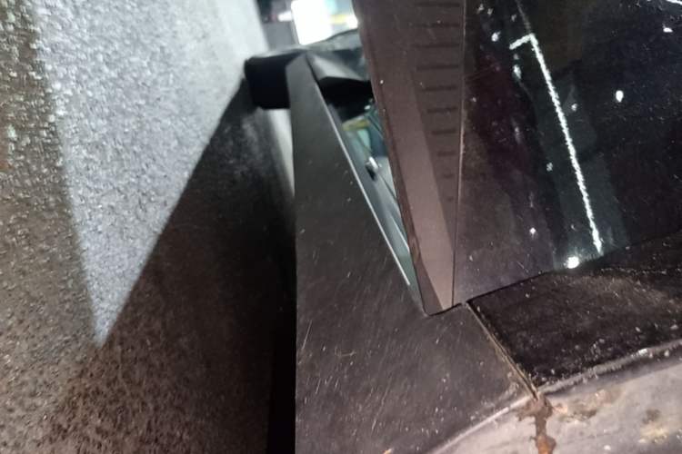 Used XPeng MONA M03 2024 620 with Ultra-Long Range Right Side Sill
