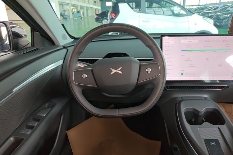 Used XPeng MONA M03 2024 620 with Ultra-Long Range Steering Wheel