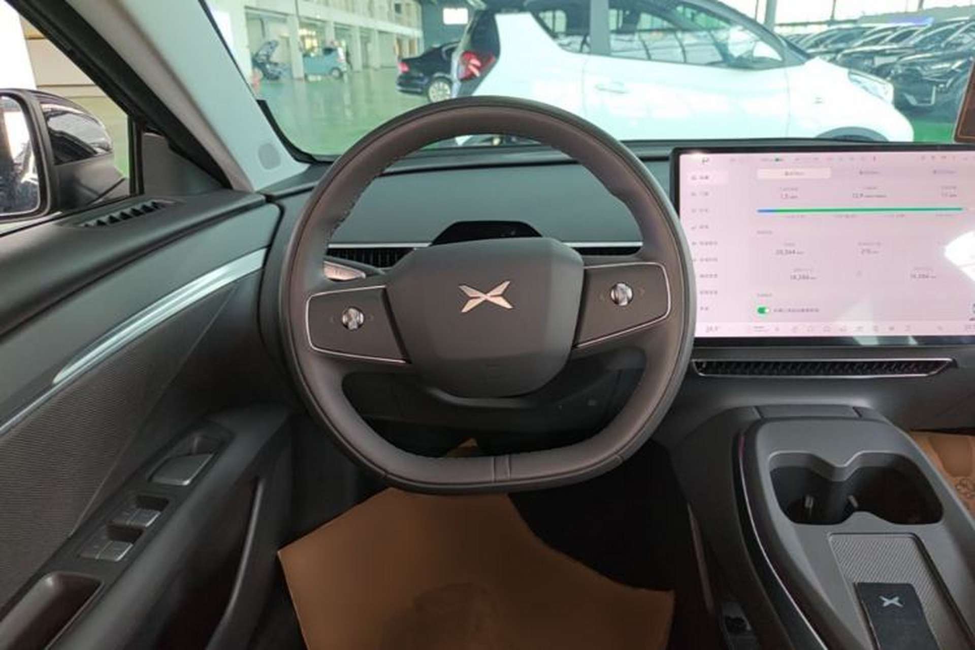 Used XPeng MONA M03 2024 620 with Ultra-Long Range Steering Wheel