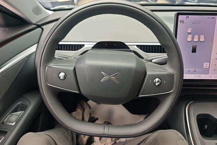 Used XPeng MONA M03 2024 515 Long-Range Steering Wheel