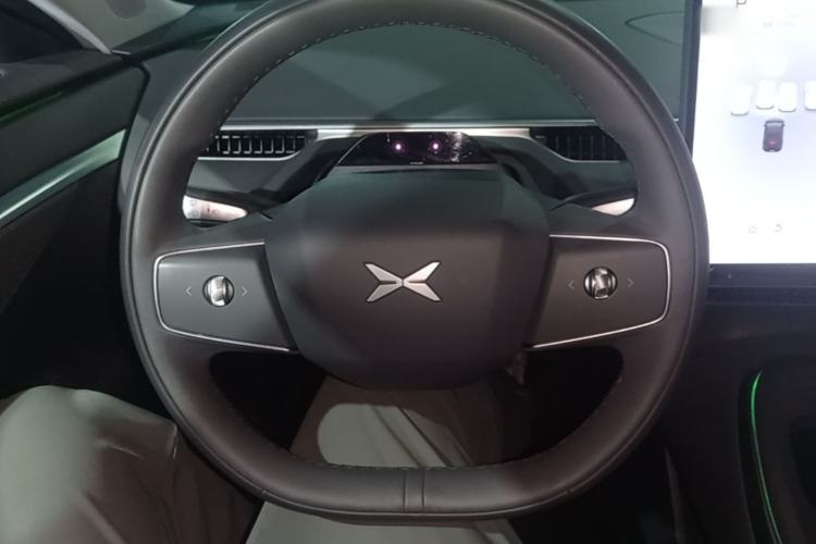 Used XPeng MONA M03 2024 620 with Ultra-Long Range Steering Wheel