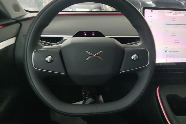 Used XPeng MONA M03 2024 620 with Ultra-Long Range Steering Wheel