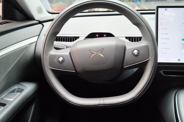Used XPeng MONA M03 2024 620 with Ultra-Long Range Steering Wheel