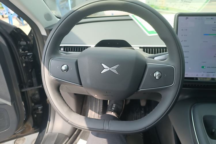 Used XPeng MONA M03 2024 620 with Ultra-Long Range Steering Wheel