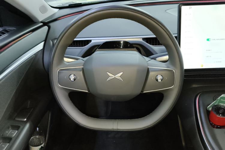 Used XPeng MONA M03 2024 620 with Ultra-Long Range Steering Wheel