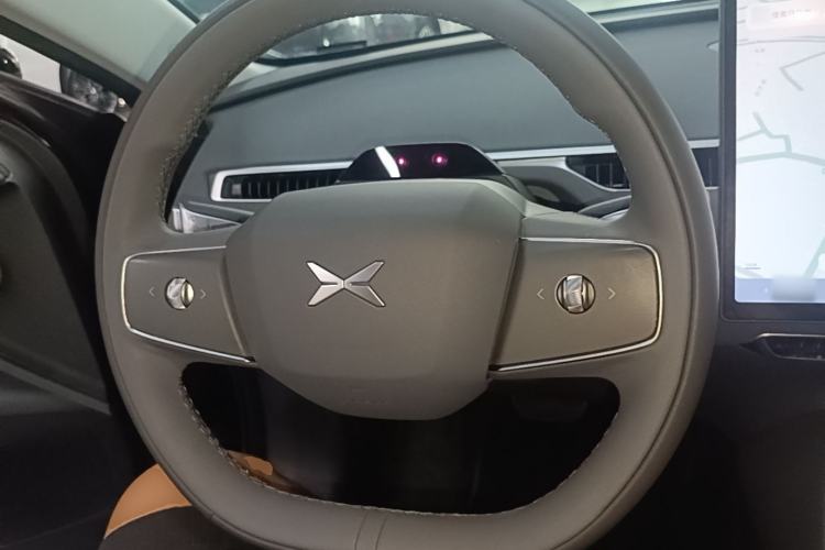 Used XPeng MONA M03 2024 620 with Ultra-Long Range Steering Wheel