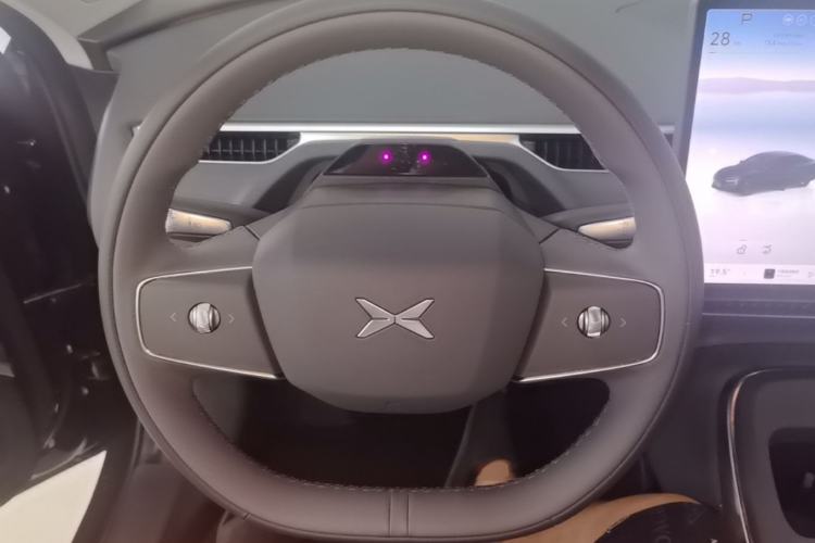 Used XPeng MONA M03 2024 620 with Ultra-Long Range Steering Wheel