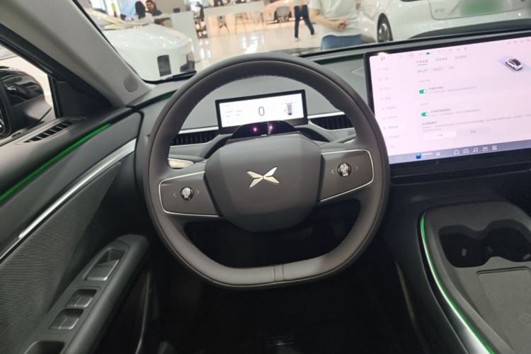 Used XPeng MONA M03 2024 620 with Ultra-Long Range Steering Wheel