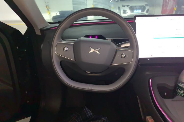 Used XPeng MONA M03 2024 620 with Ultra-Long Range Steering Wheel