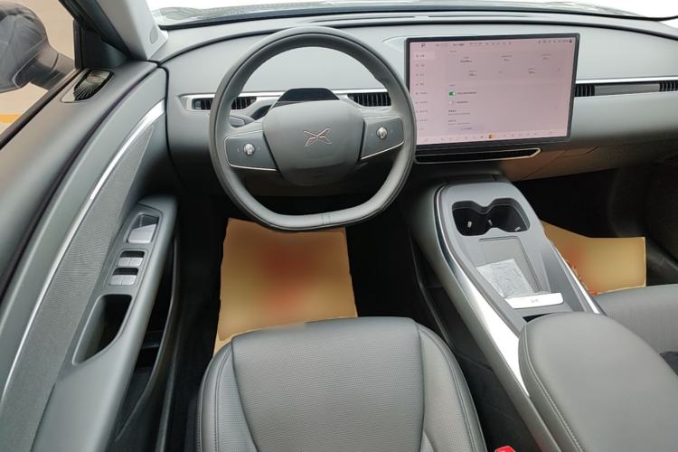 Used XPeng MONA M03 2024 620 with Ultra-Long Range Steering Wheel