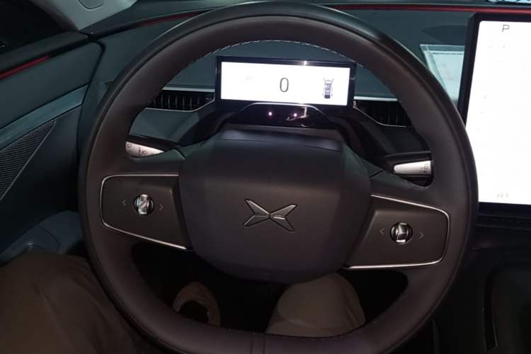Used XPeng MONA M03 2024 620 with Ultra-Long Range Steering Wheel