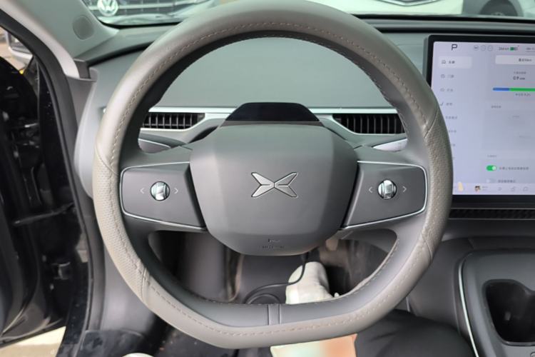 Used XPeng MONA M03 2024 620 with Ultra-Long Range Steering Wheel