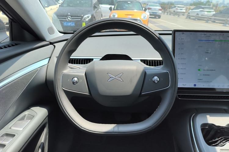 Used XPeng MONA M03 2024 620 with Ultra-Long Range Steering Wheel