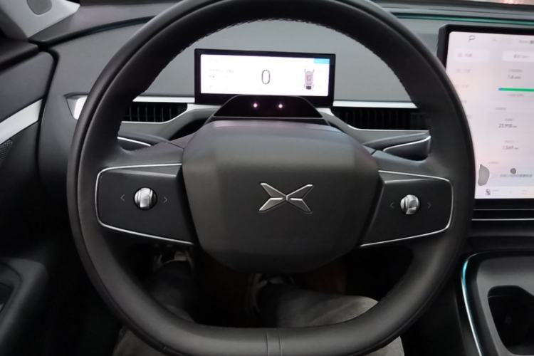 Used XPeng MONA M03 2024 620 with Ultra-Long Range Steering Wheel