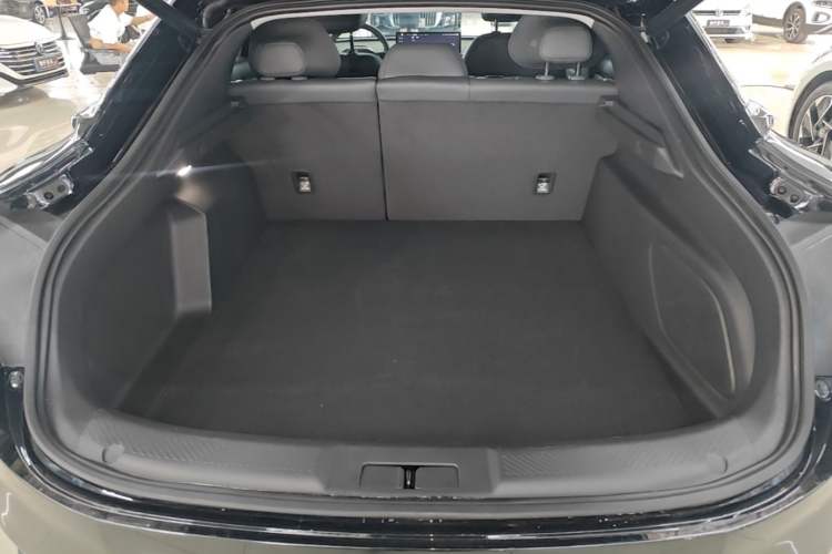 Used XPeng MONA M03 2024 620 with Ultra-Long Range Trunk
