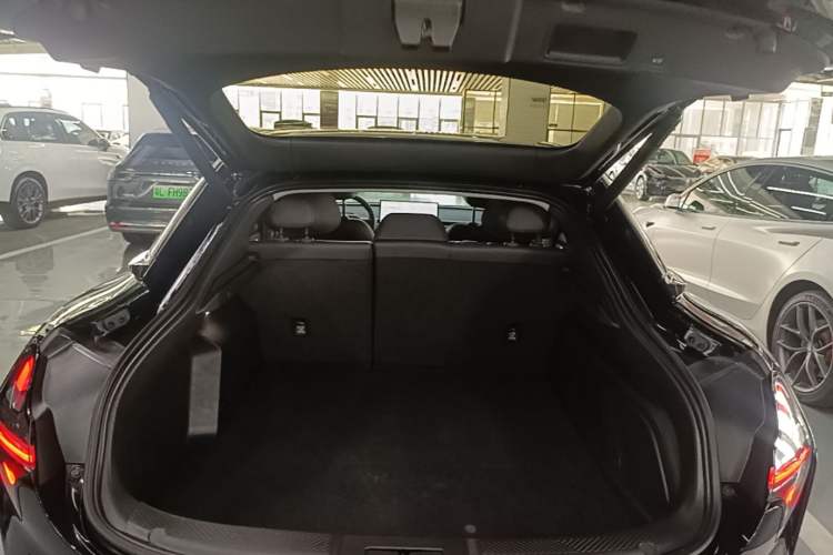 Used XPeng MONA M03 2024 620 with Ultra-Long Range Trunk