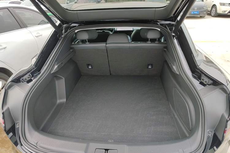 Used XPeng MONA M03 2024 620 with Ultra-Long Range Trunk