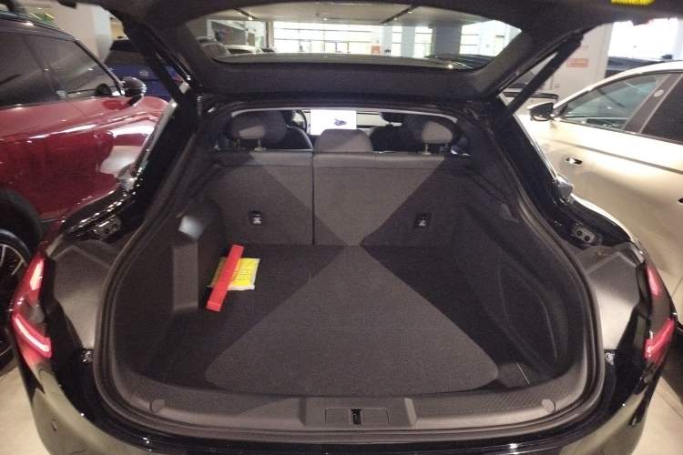 Used XPeng MONA M03 2024 620 with Ultra-Long Range Trunk