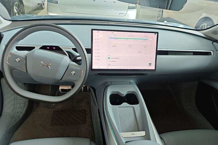 Used XPeng MONA M03 2024 620 with Ultra-Long Range Center Console