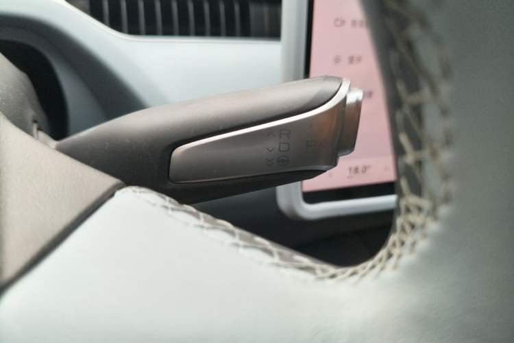 Used XPeng MONA M03 2024 515 Long-Range Gear Lever