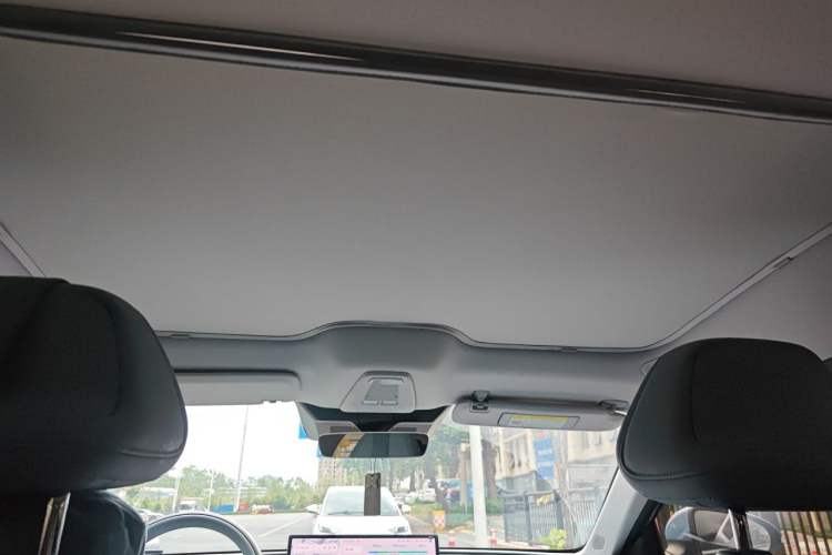 Used XPeng MONA M03 2024 620 with Ultra-Long Range Headliner