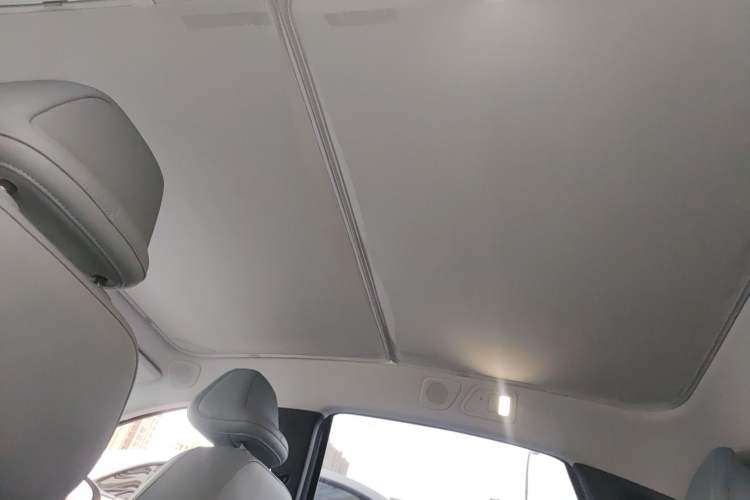 Used XPeng MONA M03 2024 620 with Ultra-Long Range Headliner