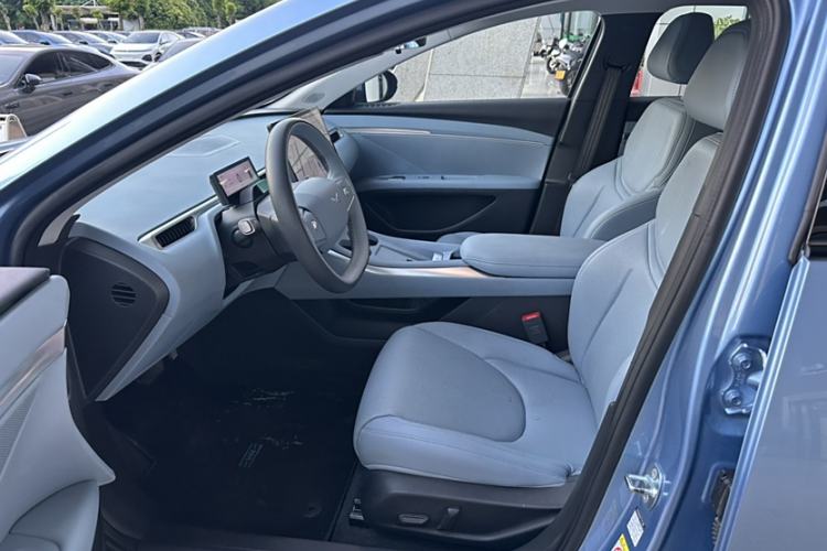 Used XPeng MONA M03 2024 620 with Ultra-Long Range Interior 3